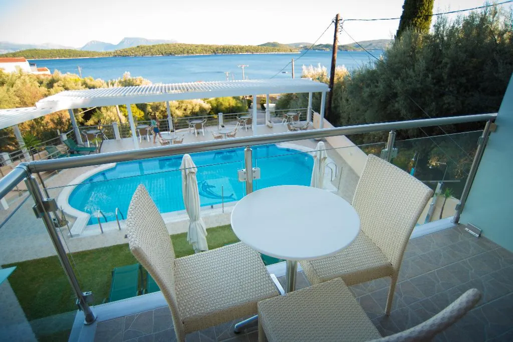 TRIPLE SEA VIEW Room, Hotel Oasis, Athens
