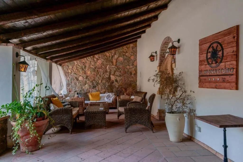 Lobby, Il Monastero, Cagliari
