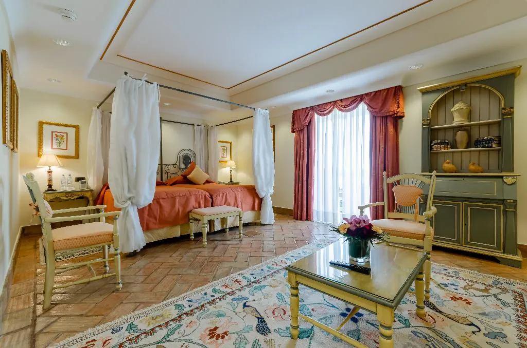 Double or Twin DELUXE Room, Olissippo Lapa Palace, Lisbon