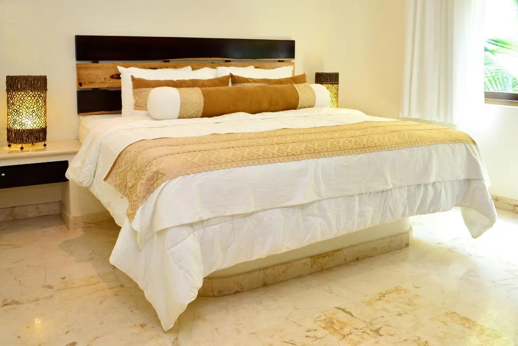 Room PREMIUM TWO BEDROOMS Room, El Taj Ocean Front and Beachside Condo Hotel, Playa Del Carmen
