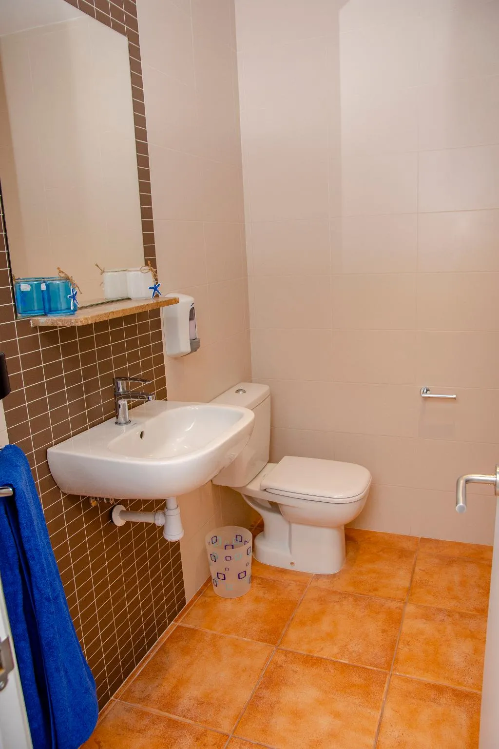 APARTMENT TWO BEDROOMS ONE BATHROOM Room, Maribel, Menorca