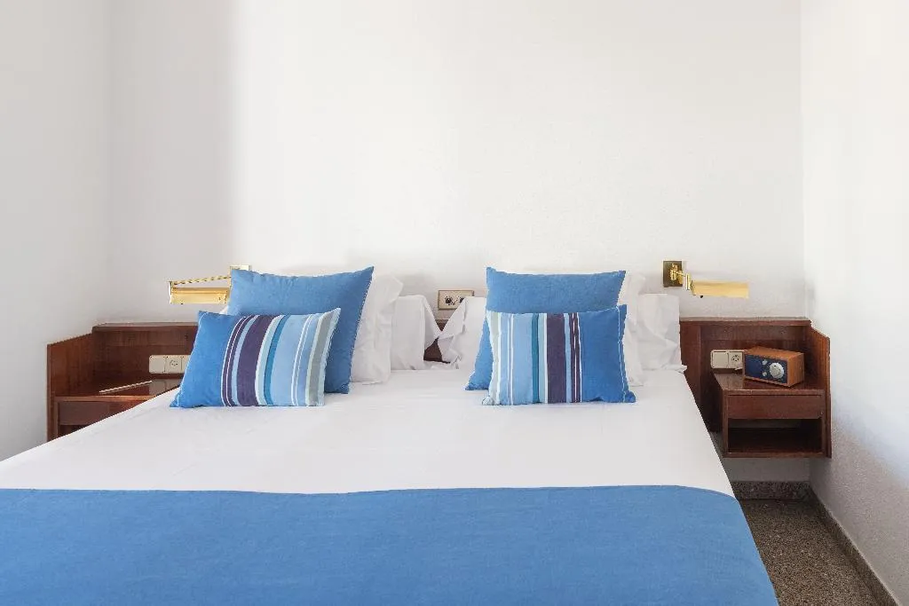 DOUBLE SINGLE USE CLASSIC Room, Almadraba Park, Costa Brava