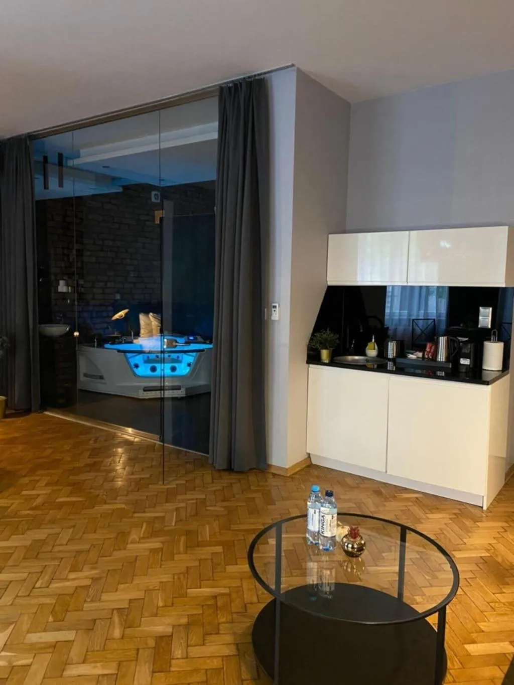 Room, Leo Apartments Old Town, Krakow