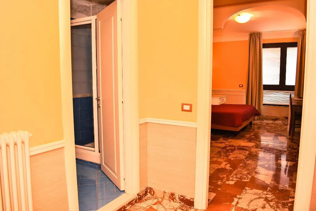 Room, Hotel Miravalle, Naples