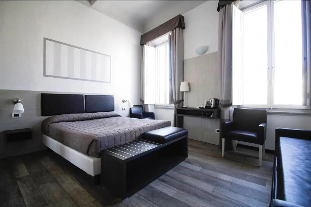 Room, B&B Dimore le Leopoldine, Florence