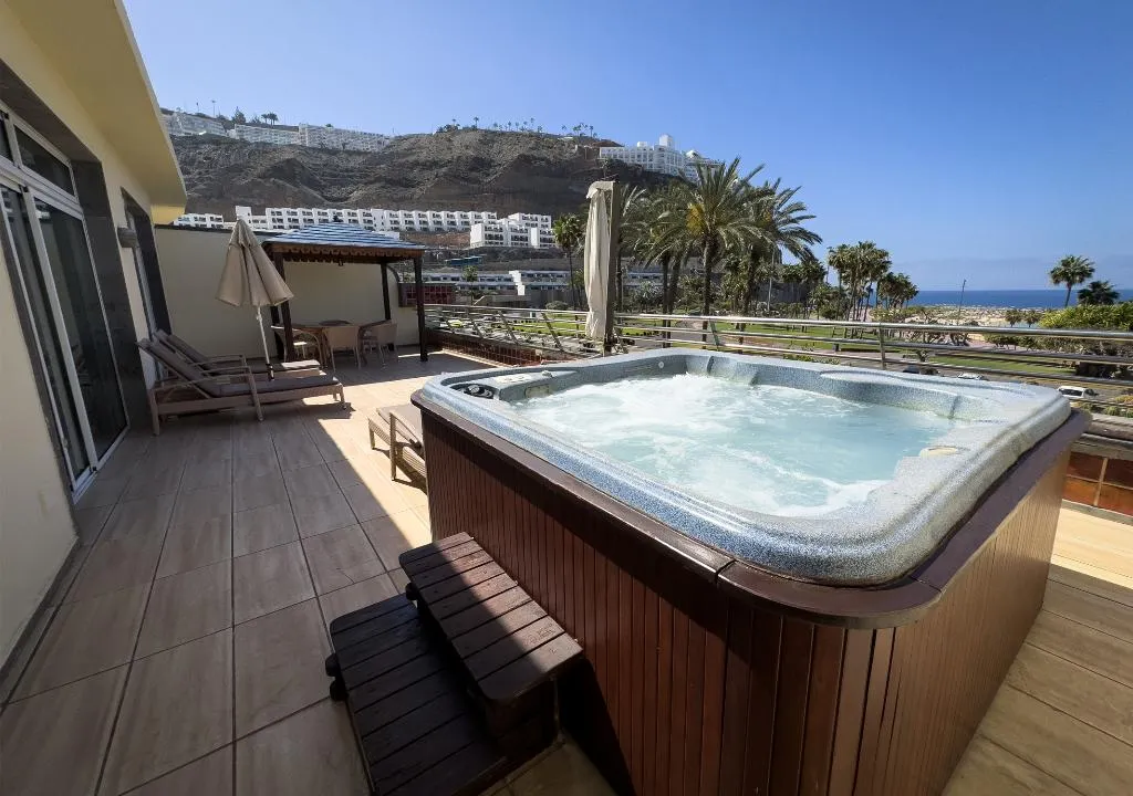 APARTMENT SUPERIOR TWO BEDROOMS Room, Holiday Club Playa Amadores, Gran Canaria