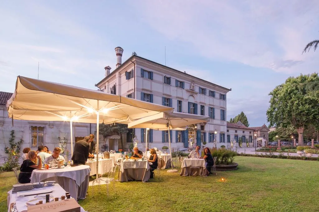 Restaurant, Villa Condulmer, Venice