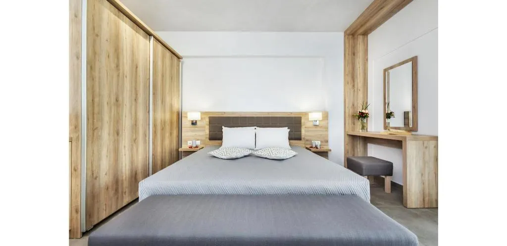 Double or Twin DELUXE Room, Iris Hotel, Halkidiki