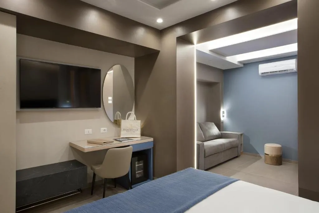 Double or Twin DELUXE Room, Montespina Park Hotel, Naples