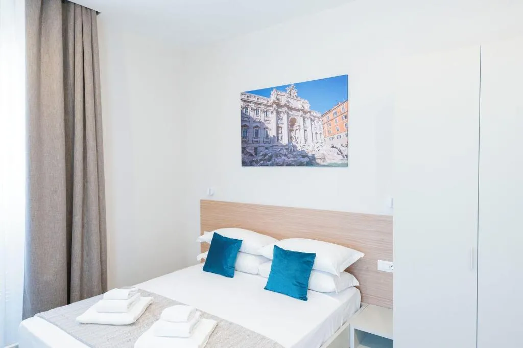 Room, Imperium Suite Trevi, Rome