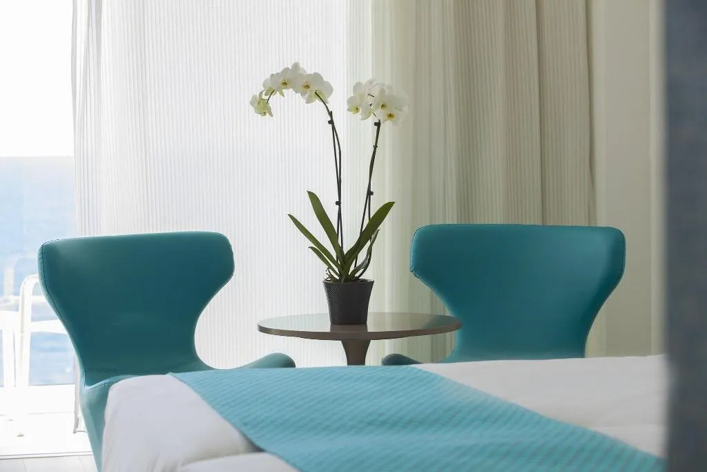 Double or Twin GARDEN VIEW Room, King Evelthon Beach Hotel & Resort, Cyprus