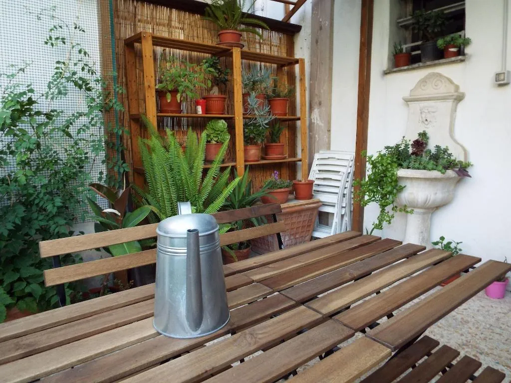 General view, B&B In giro per Napoli, Naples