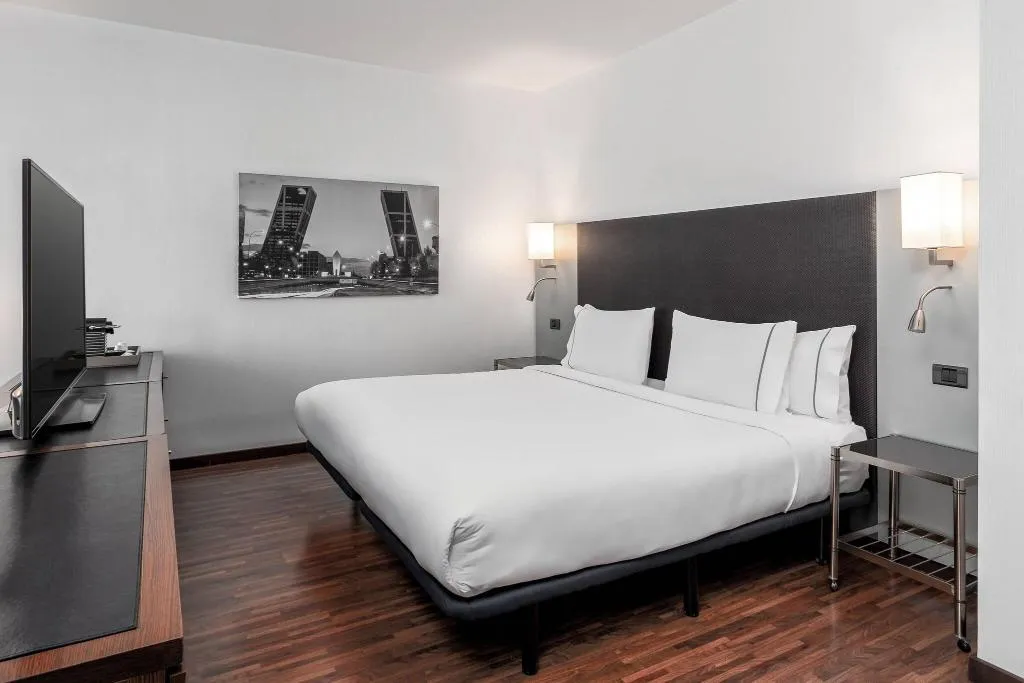 Room, AC Madrid la Finca, Madrid