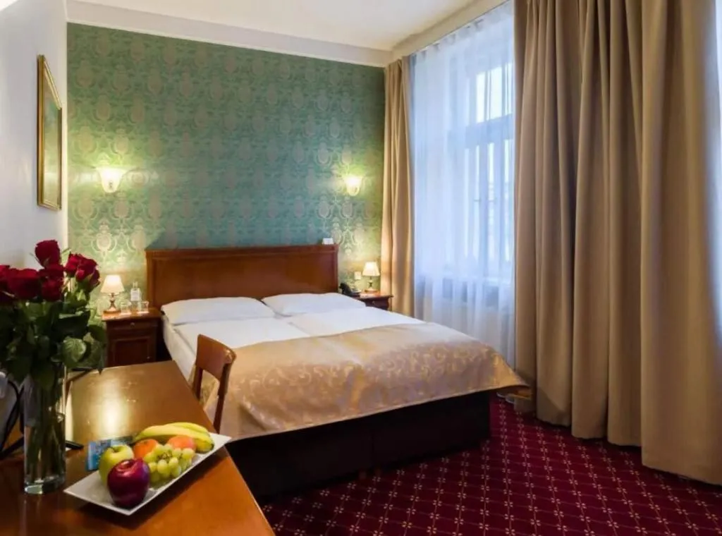 DOUBLE SUPERIOR Room, St George, Prague