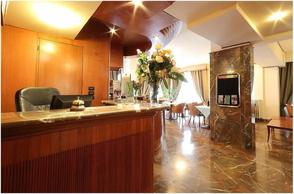 Lobby, Arcadia, Florence
