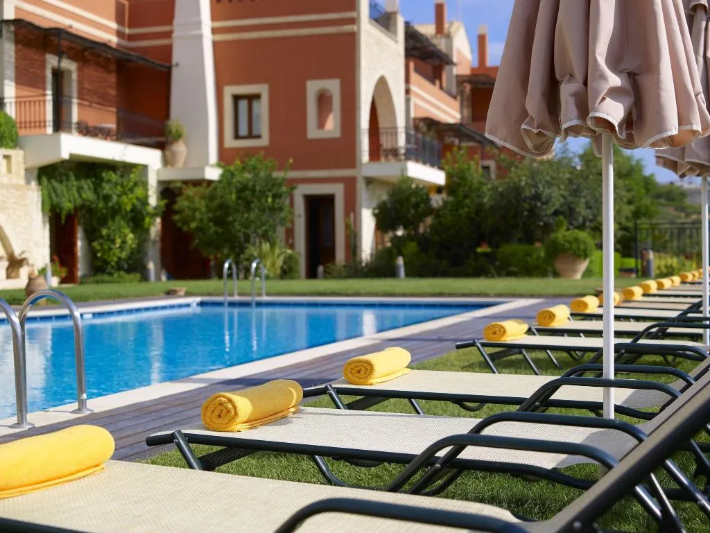 Pool, Katalagari Country Suites, Crete