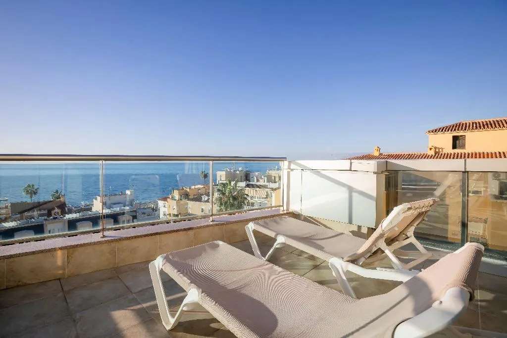 SUITE STANDARD Room, Moon Dreams CalaBahia, Costa Del Sol
