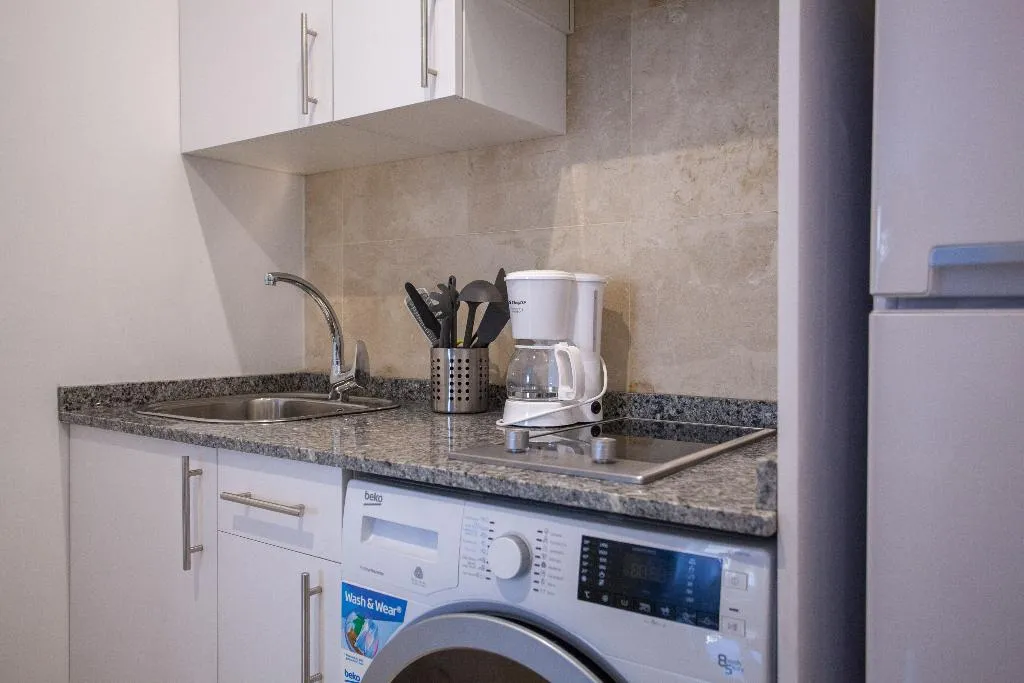 APARTMENT ONE BEDROOM Room, Gran Central Suites, Madrid