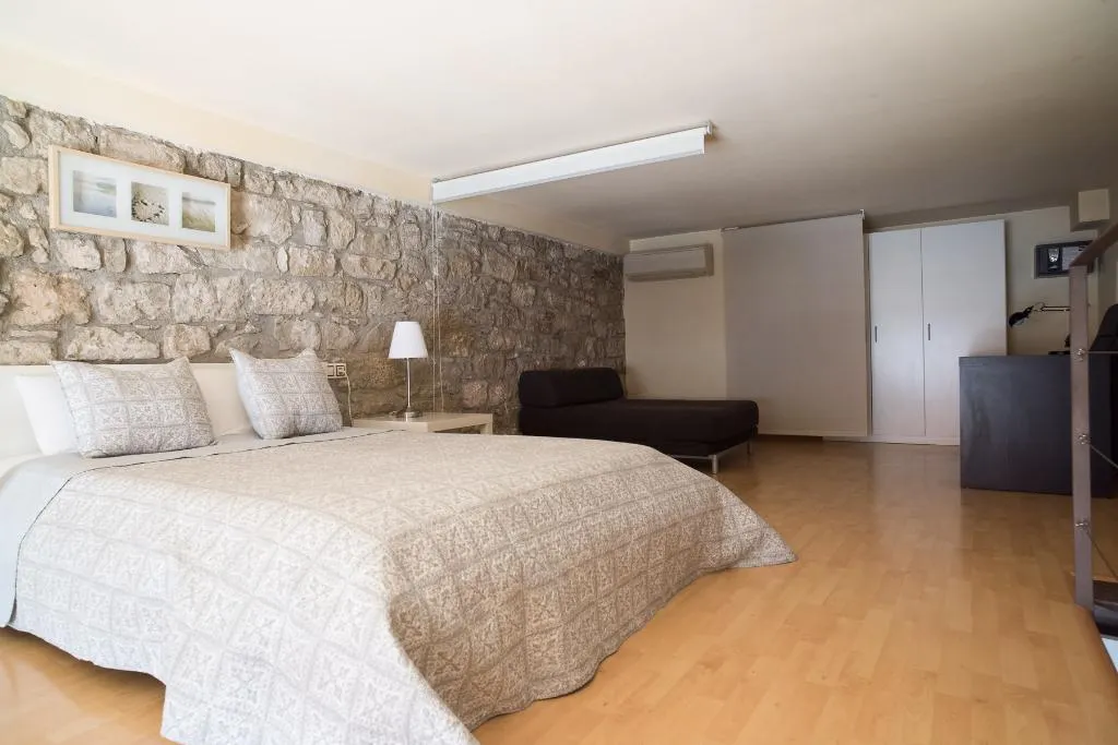 APARTMENT DUPLEX SUPERIOR Room, Urbi Apartments, Barcelona
