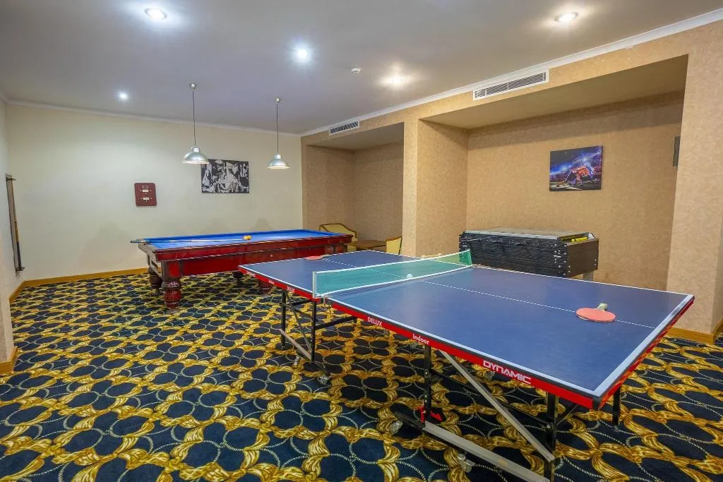 Sports and Entertainment, Azka, Bodrum
