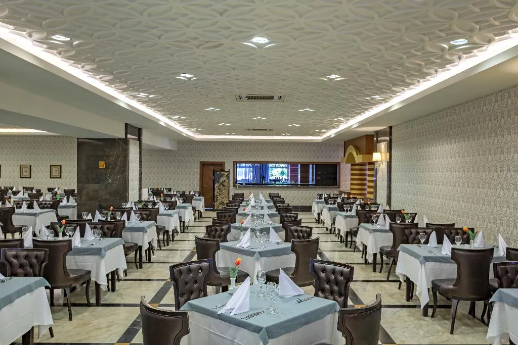 Restaurant, Royal Holiday Palace, Antalya