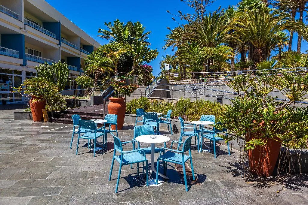 Terrace, Abora Interclub Atlantic by Lopesan Hotels, Gran Canaria
