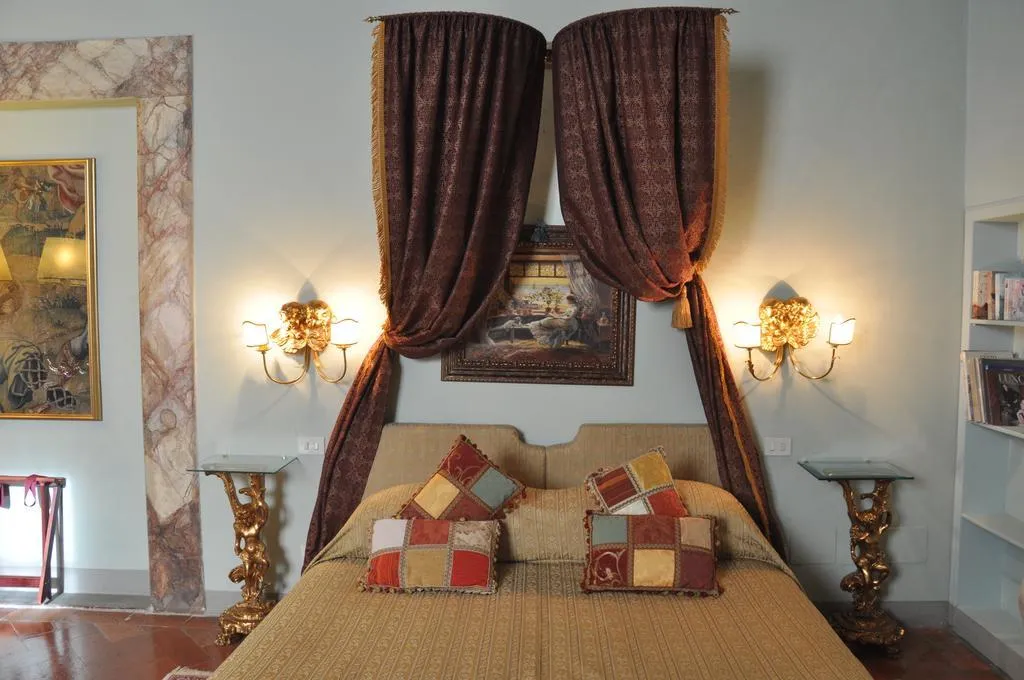 SUITE PREMIUM Room, All-Suites Palazzo Magnani Feroni, Florence