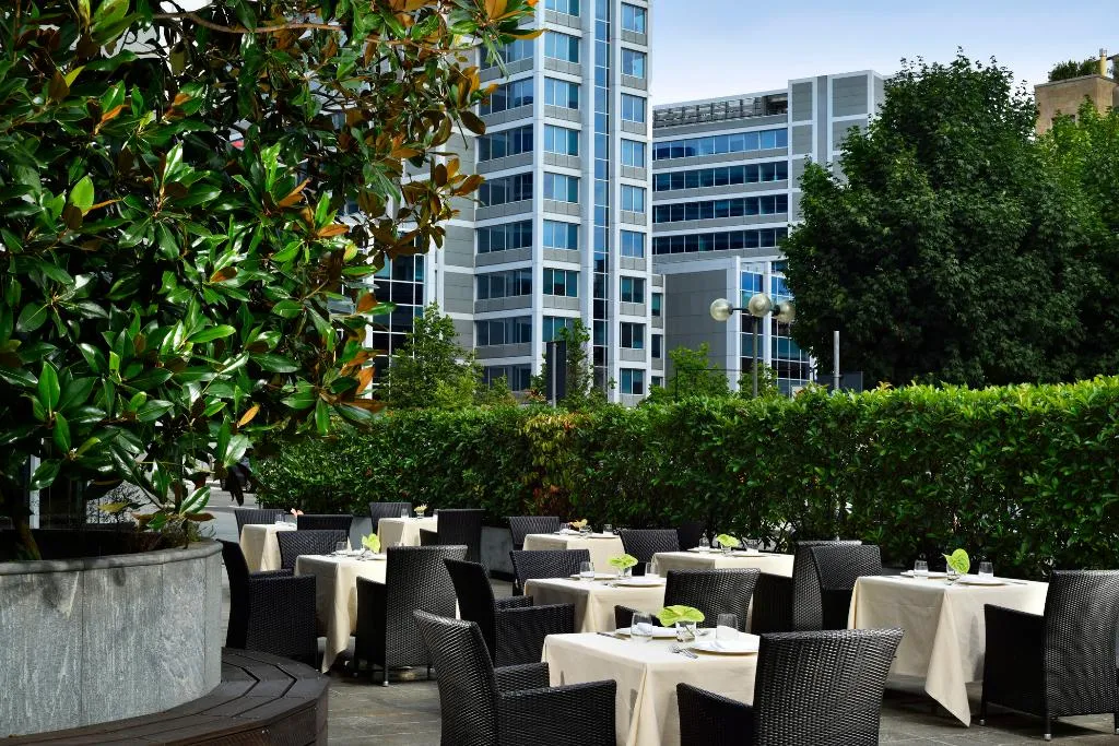 Restaurant, UNA HOTELS The One Milano, Milan