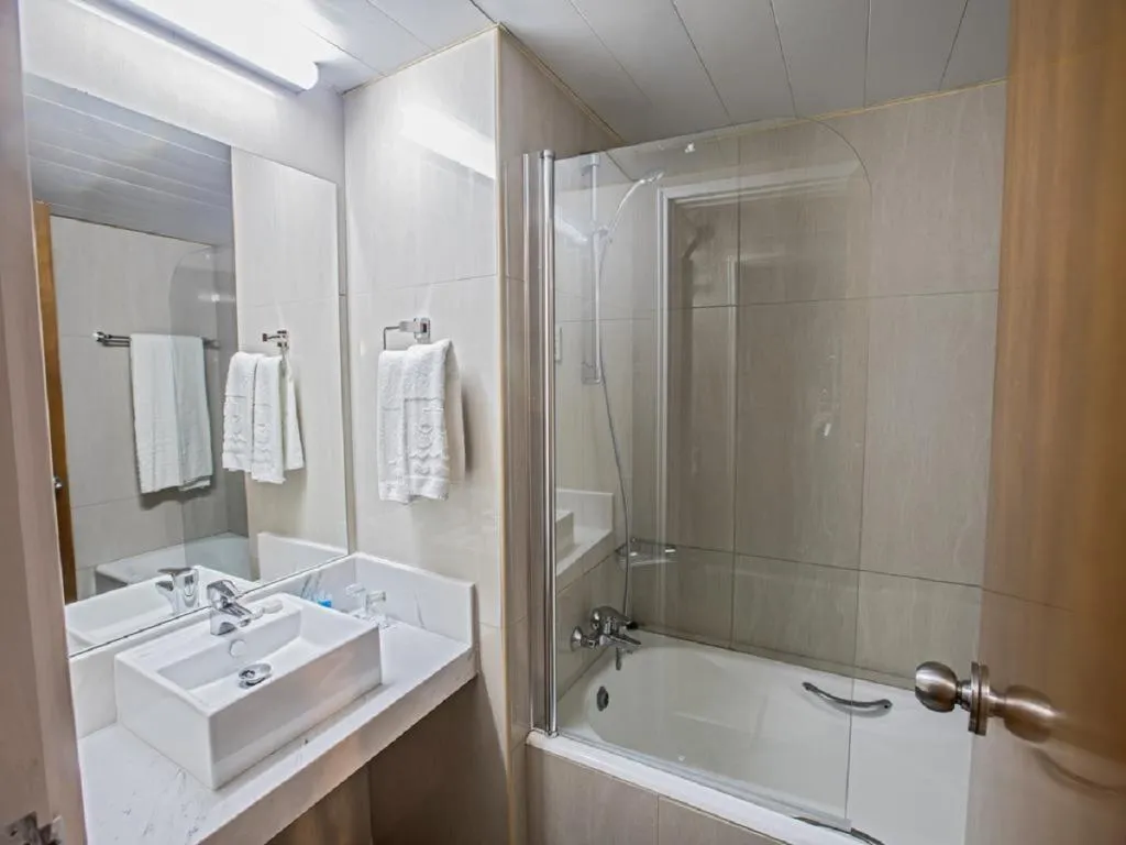 SINGLE STANDARD Room, Nelia Sea Breeze, Cyprus