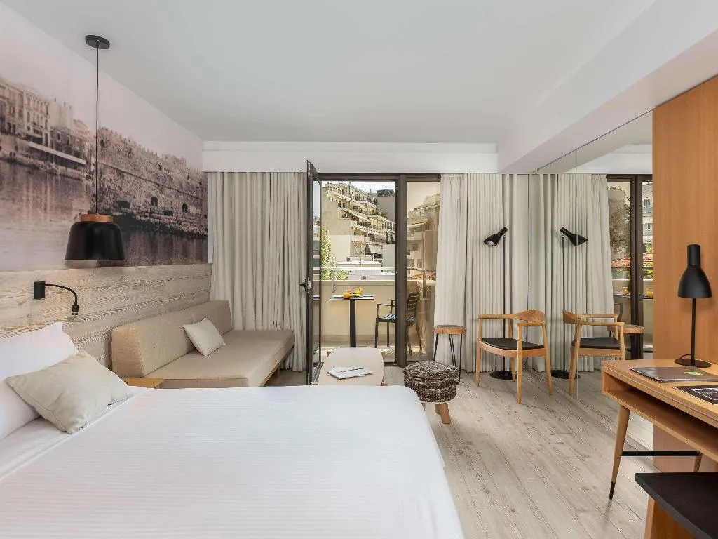 Double or Twin EXECUTIVE CITY VIEW Room, Ibis Styles Heraklion Central, Crete