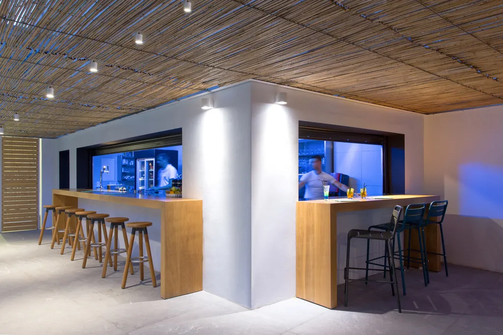 Bar, Kamari Beach, Santorini