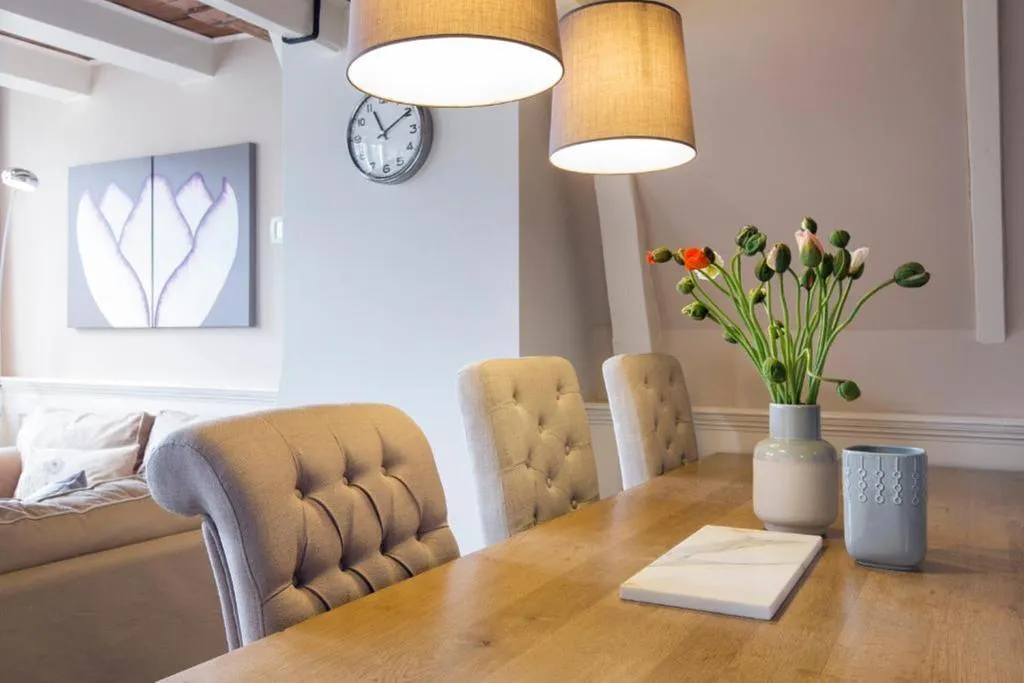 APARTMENT CANAL VIEW Room, Grand Canal Boutique Hotels, Amsterdam