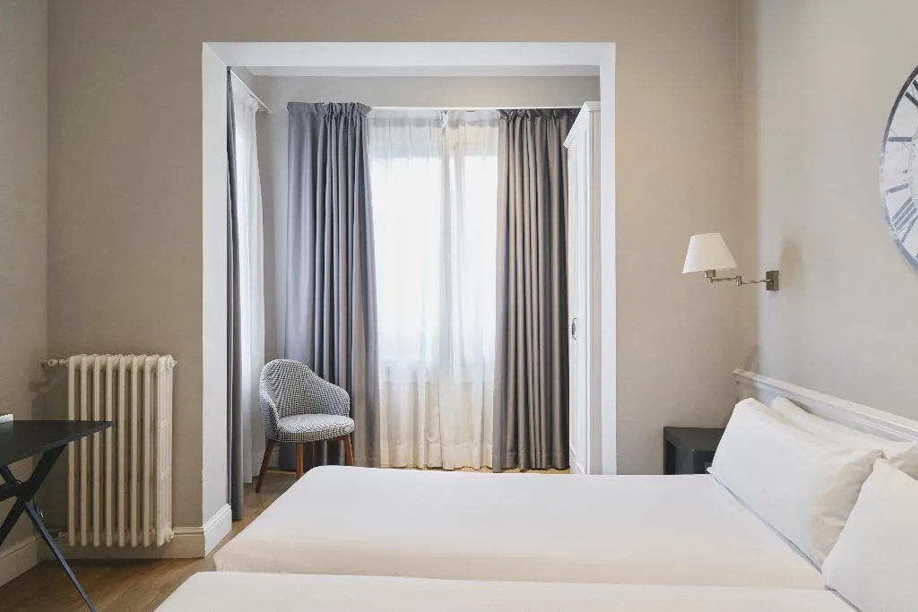 TWIN STANDARD Room, Meson Castilla Atiram Hotel, Barcelona