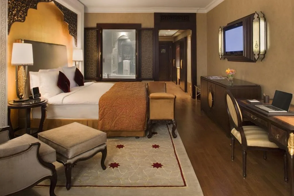 Room, Jumeirah Zabeel Saray Dubai, Dubai