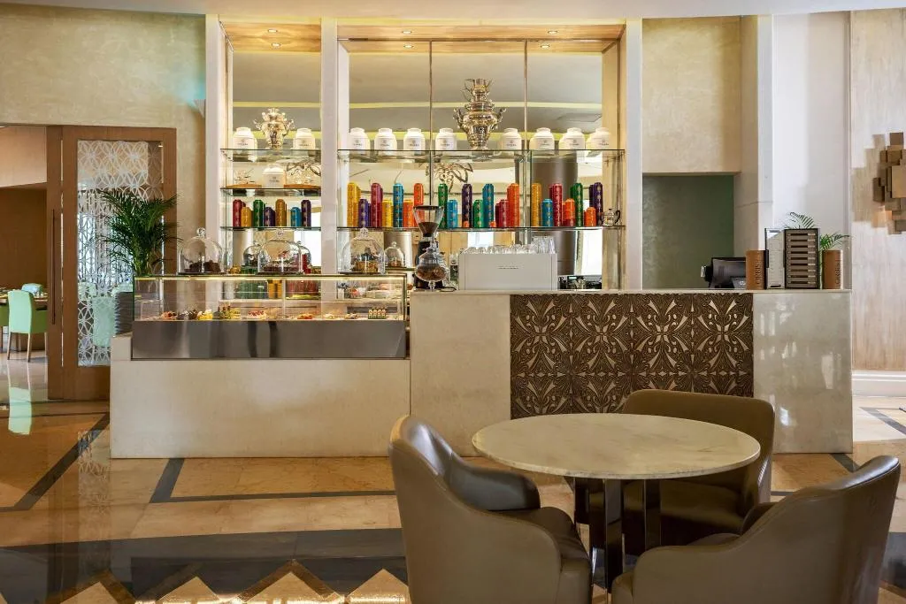 Lobby, Habtoor Grand Resort, Autograph Collection, Dubai