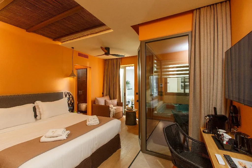 SUITE DELUXE Room, Palmera Beach Hotel & Spa, Crete