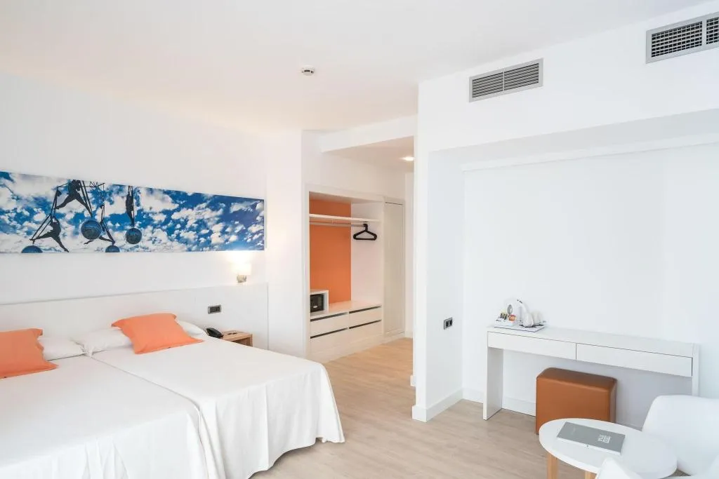DOUBLE SUPERIOR Room, THB Ocean Beach, Ibiza