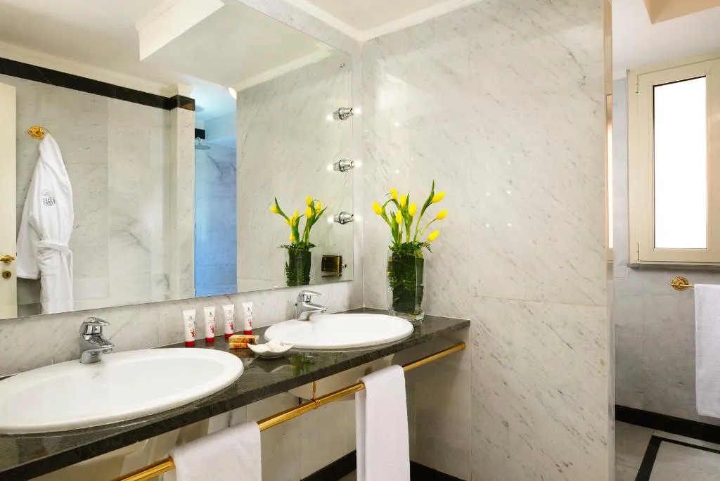 DOUBLE SINGLE USE STANDARD Room, Grand Hotel Parker's, Naples