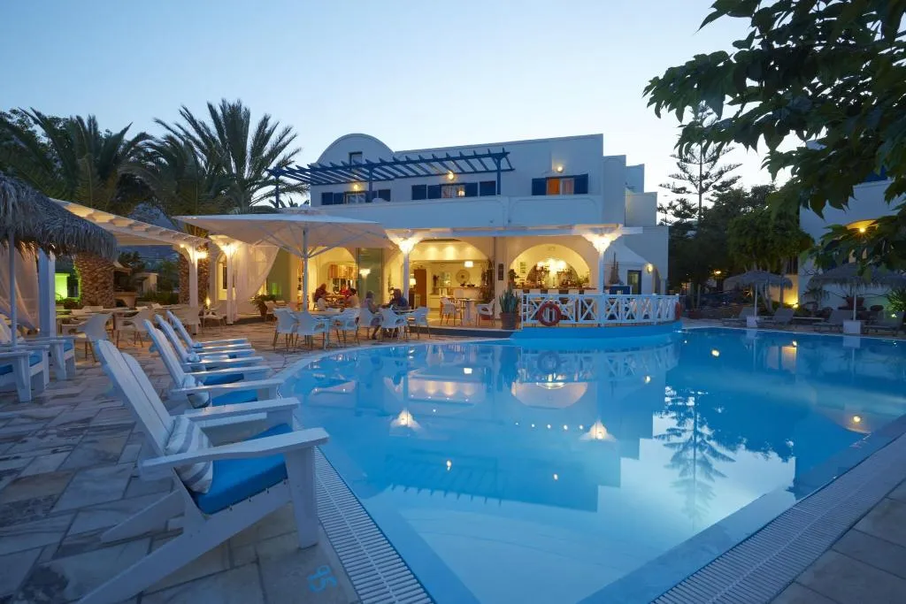 Pool, Hermes, Santorini