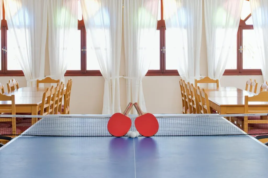 Sports and Entertainment, Makarios, Santorini