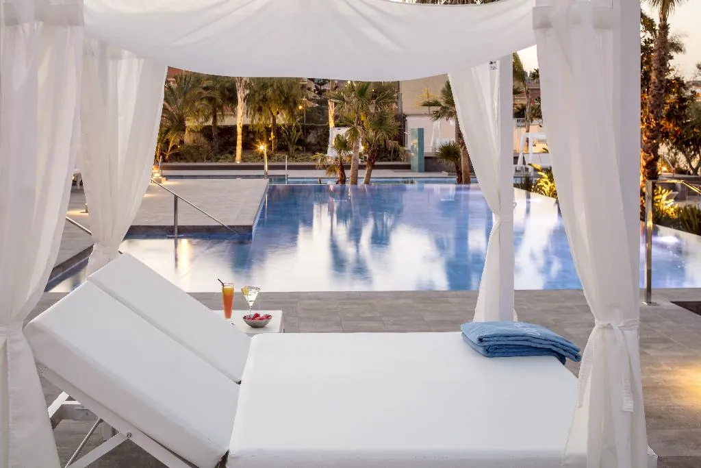 Pool, Aqua Hotel Silhouette & Spa**** Adults Only, Costa Brava
