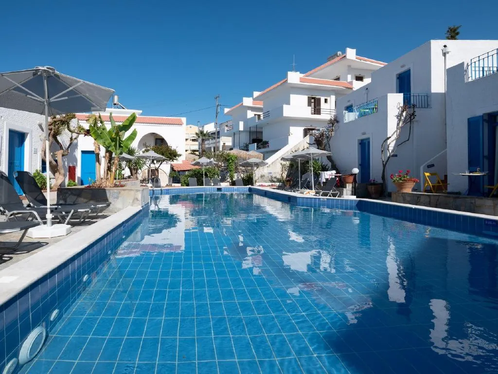 Pool, Kirki Village, Crete