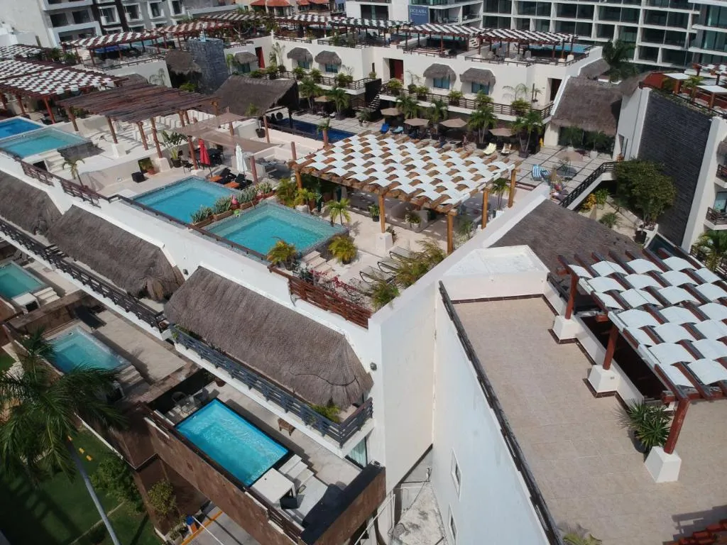 Pool, Aldea Thai by oceanfront, Playa Del Carmen