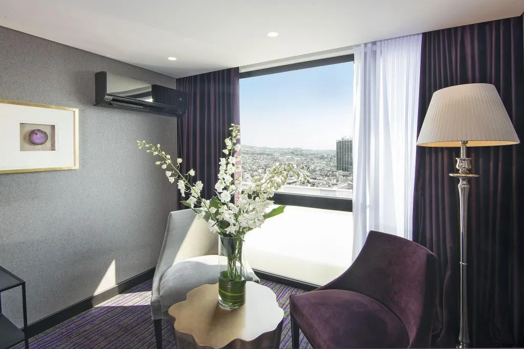 TWIN CITY VIEW Room, President, Athens