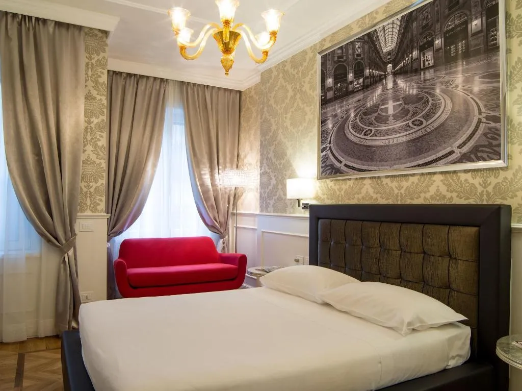 Room, Luxury Duomo Rooms, Milan