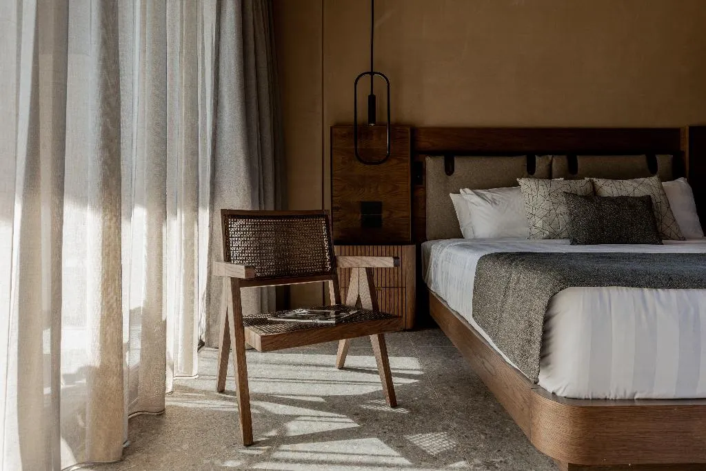 DOUBLE DELUXE WITH PRIVATE POOL Room, Pnoe Breathing Life, Crete