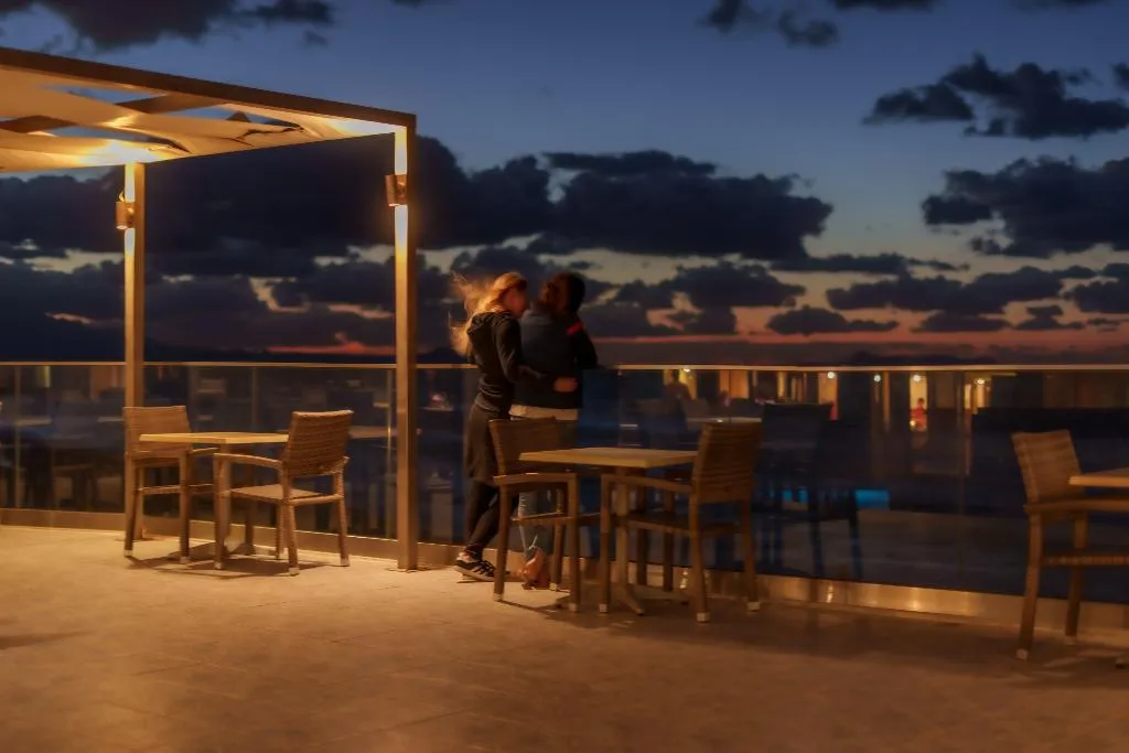 Terrace, Dedalos Beach Hotel, Crete