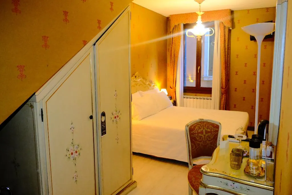 DOUBLE ANNEX Room, San Gallo, Venice