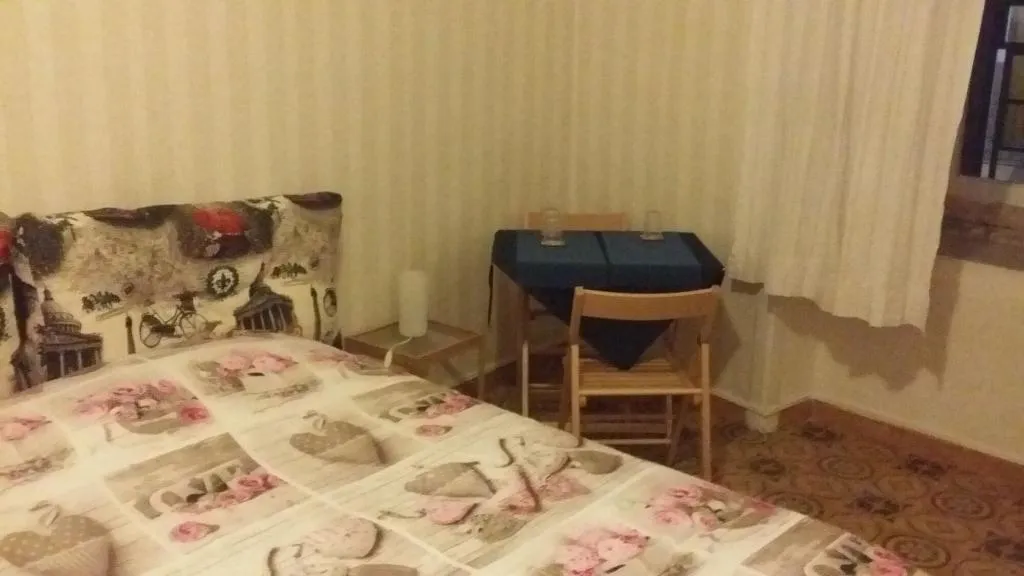 Room, B&B A Casa di Grazia, Naples