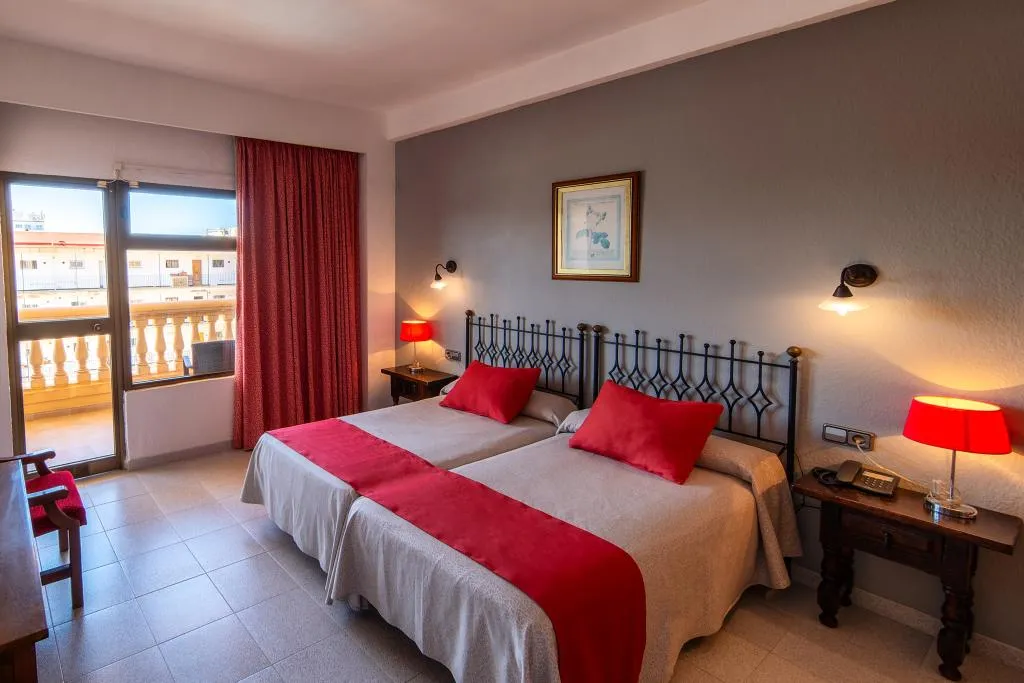 APARTMENT WITH BALCONY Room, Isla del Sol, Majorca